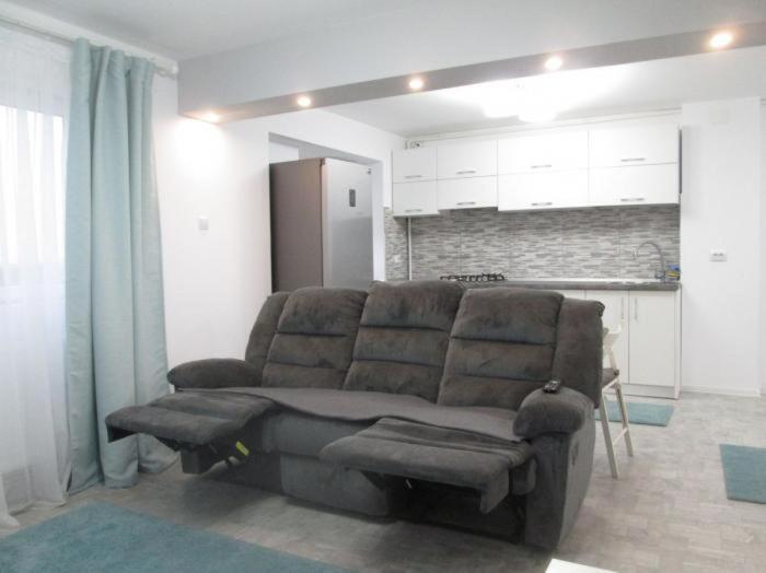 Apartament Sarra Targoviste Esterno foto