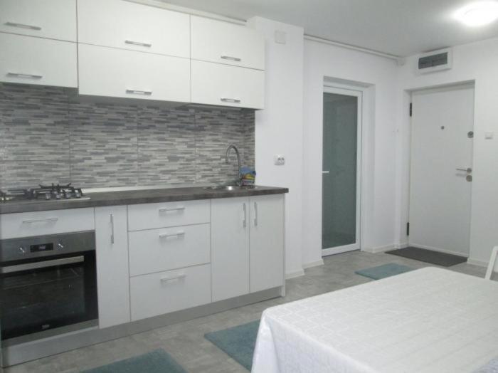 Apartament Sarra Targoviste Esterno foto
